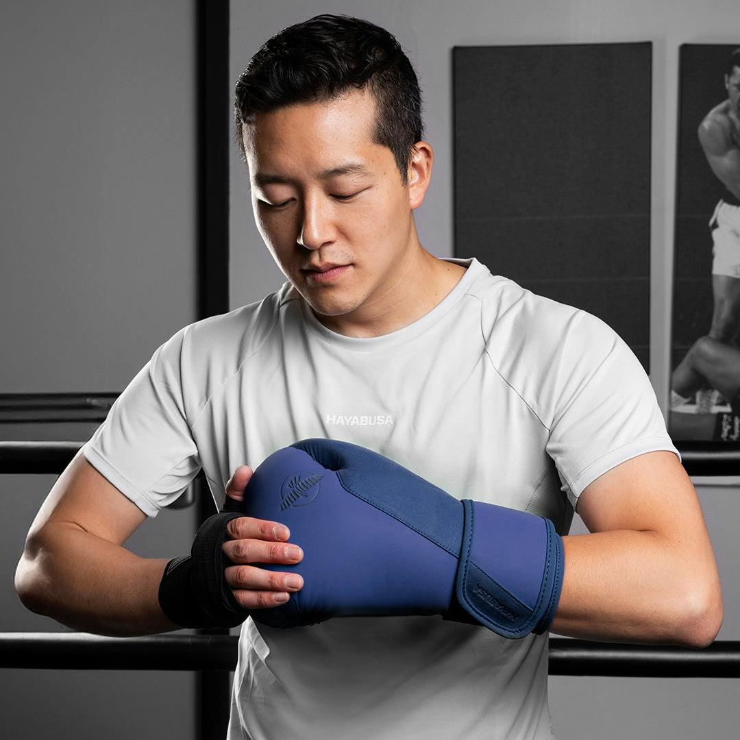 Muay Thai Gloves vs. Boxing Gloves: Key Differences Explained